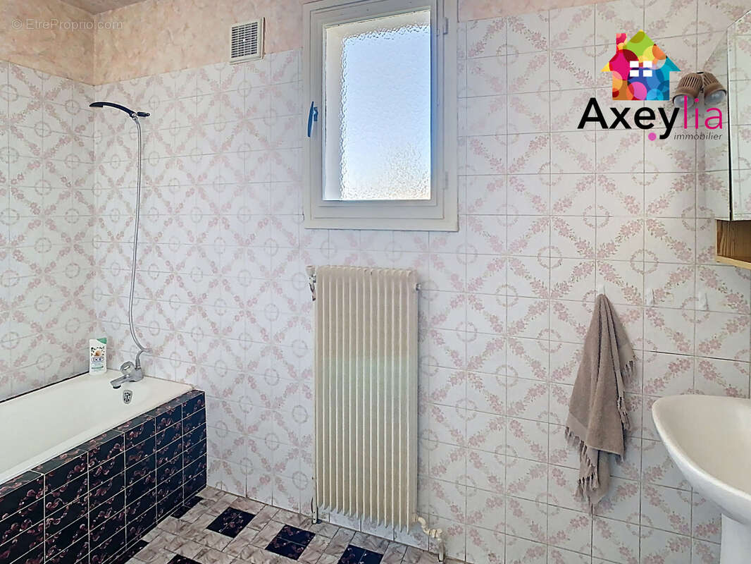 Maison à SAINT-ANDRE-D&#039;APCHON