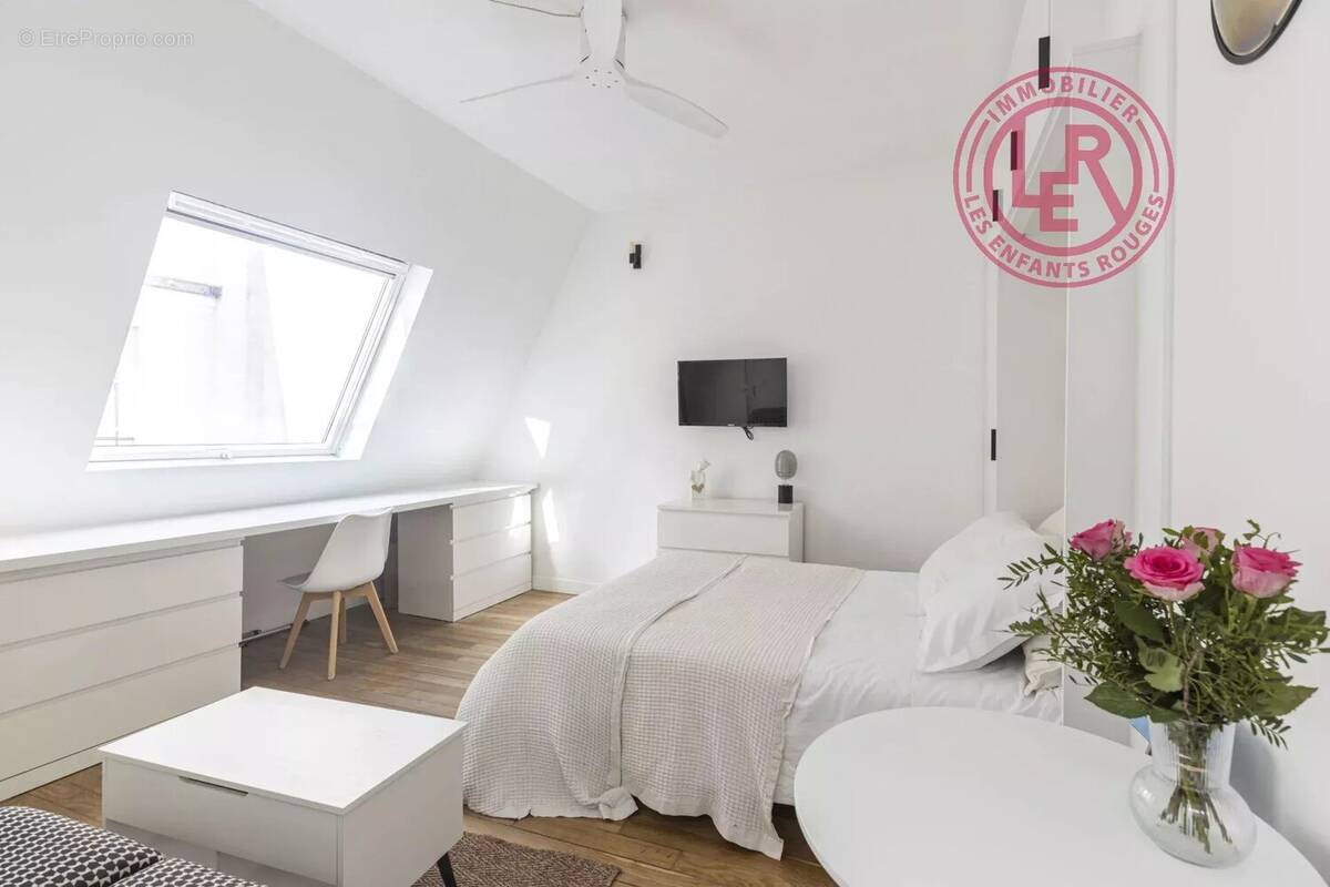 Appartement à PARIS-3E