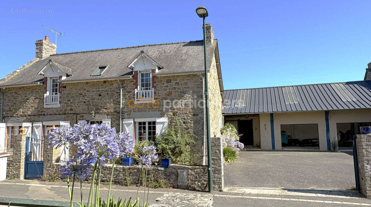 CANCALE - Maison en Pierres - Garage doble et dépendances. Jardin. - photo 2