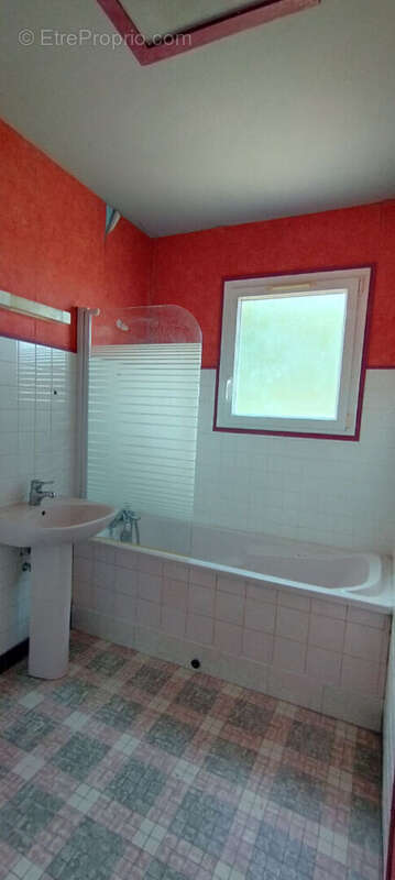 Maison 65 m² à Martizay  - photo 8
