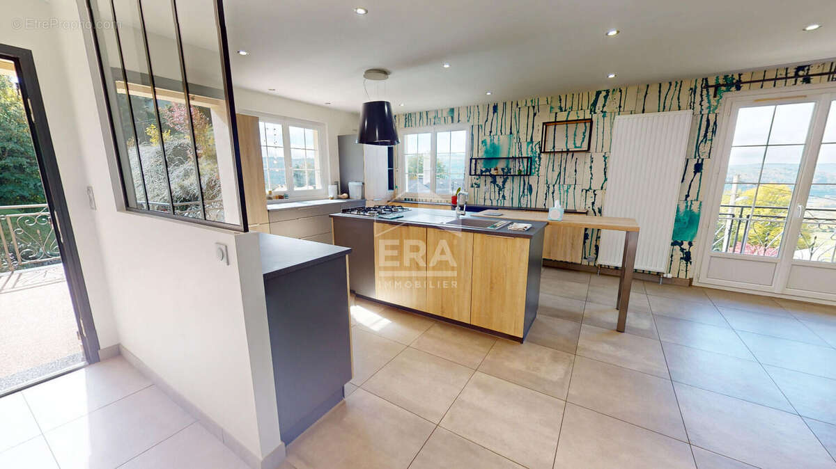 Maison à HAUTEVILLE-LOMPNES