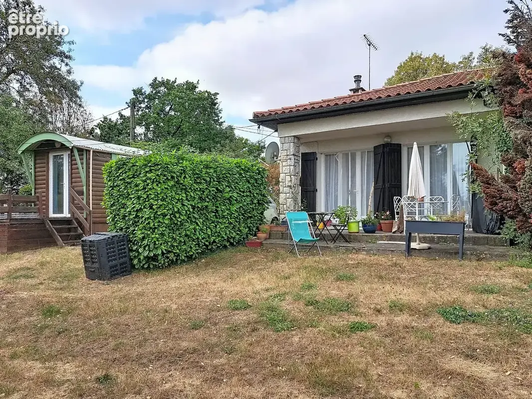 L'Isle Jourdain: Maison et gite - photo 10