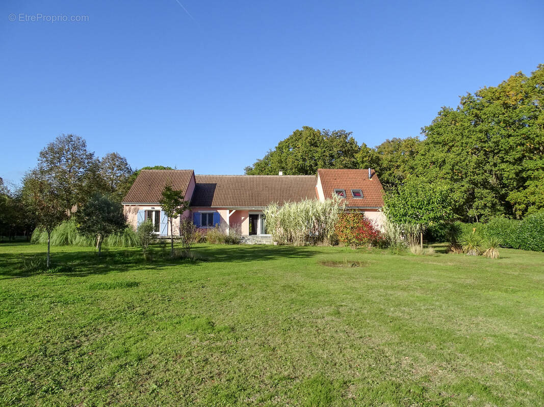 Maison à VILLEFRANCHE-SUR-CHER