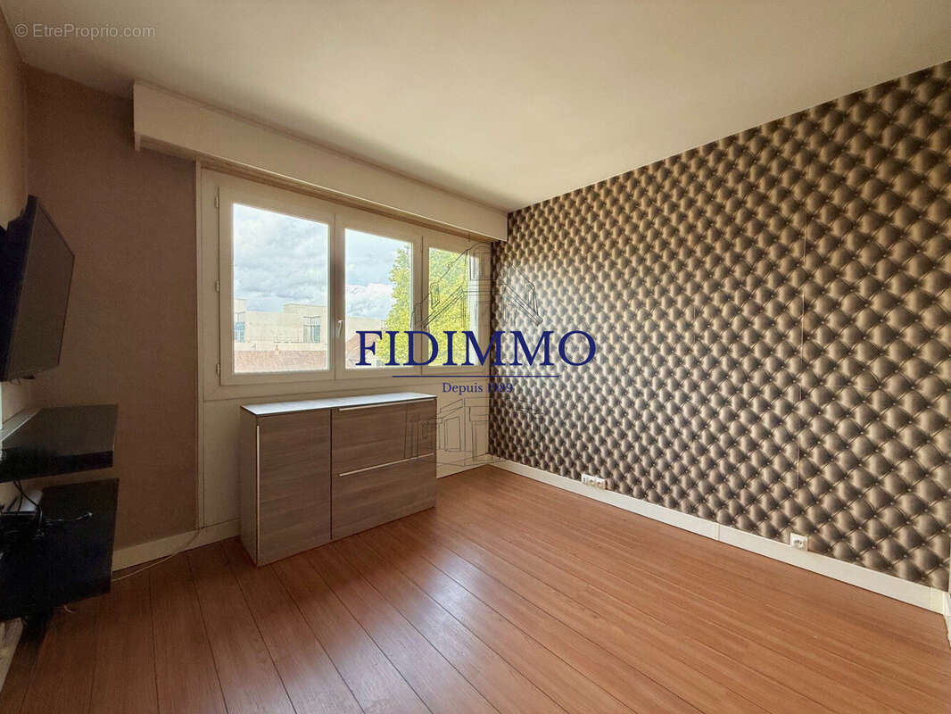 Appartement à CHENNEVIERES-SUR-MARNE