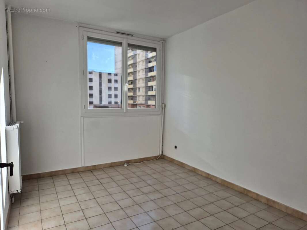Appartement 96 m2  type 4 - photo 10