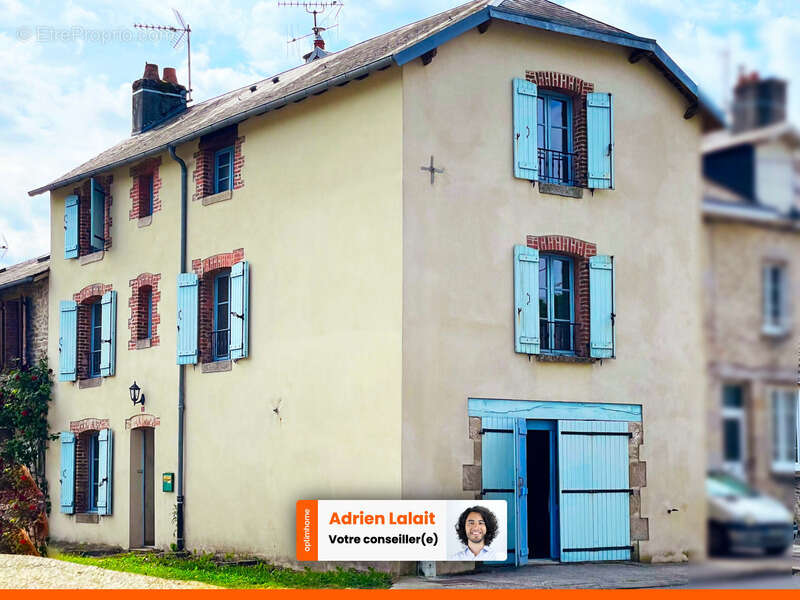 Maison à BERSAC-SUR-RIVALIER