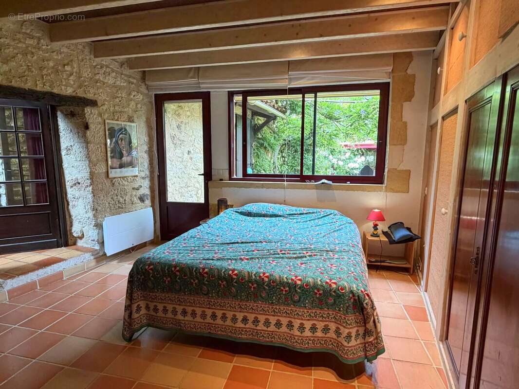 Maison à MONPAZIER