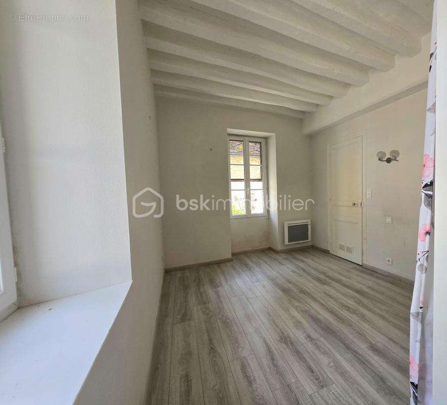 Maison à SAINT-SAUVEUR-LES-BRAY