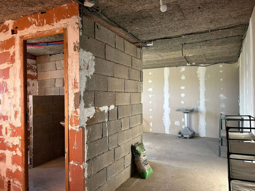 Maison à CAUSSE-ET-DIEGE