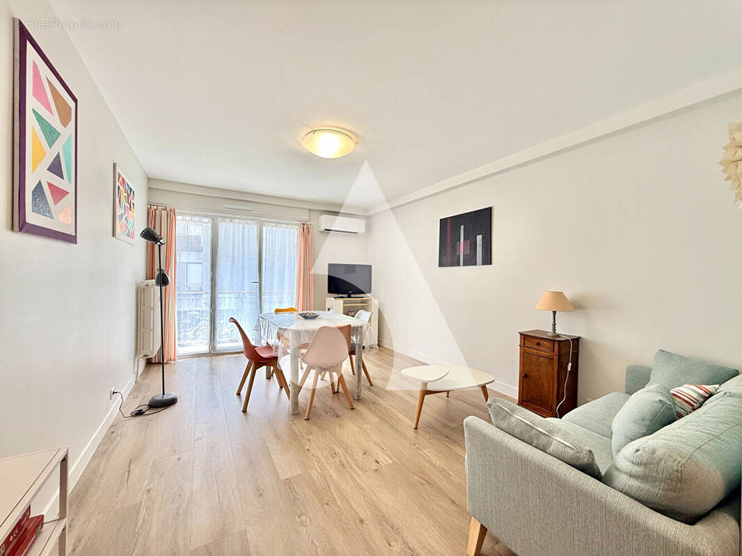 Appartement à AIX-LES-BAINS