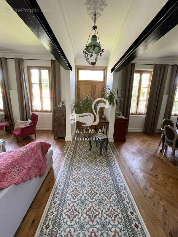 Maison à BELIN-BELIET