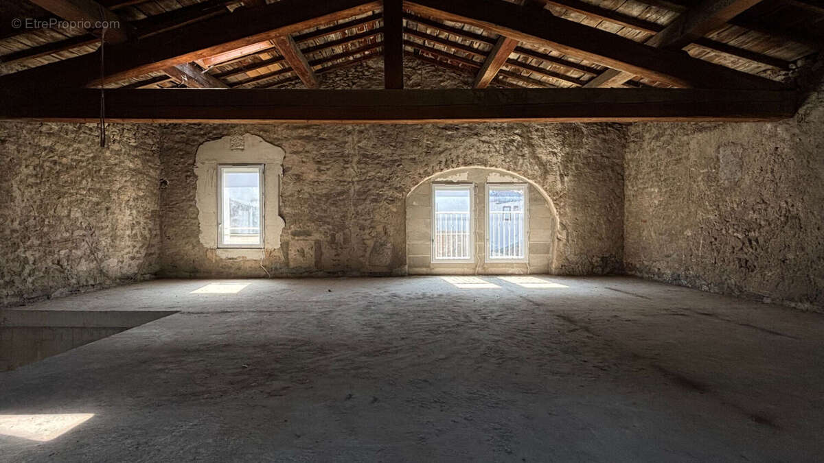 Maison  4 pièce(s) 130 m2 - photo 5