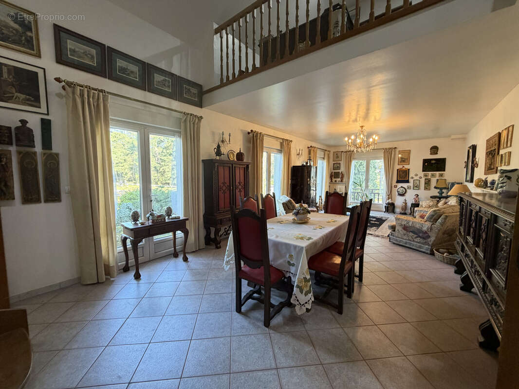 Maison à NEUFCHATEL-HARDELOT