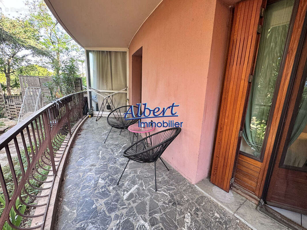 Appartement à SANARY-SUR-MER