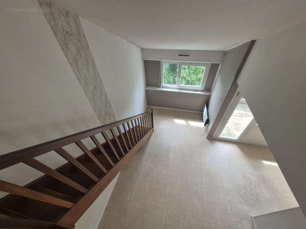 Appartement à VILLEFONTAINE