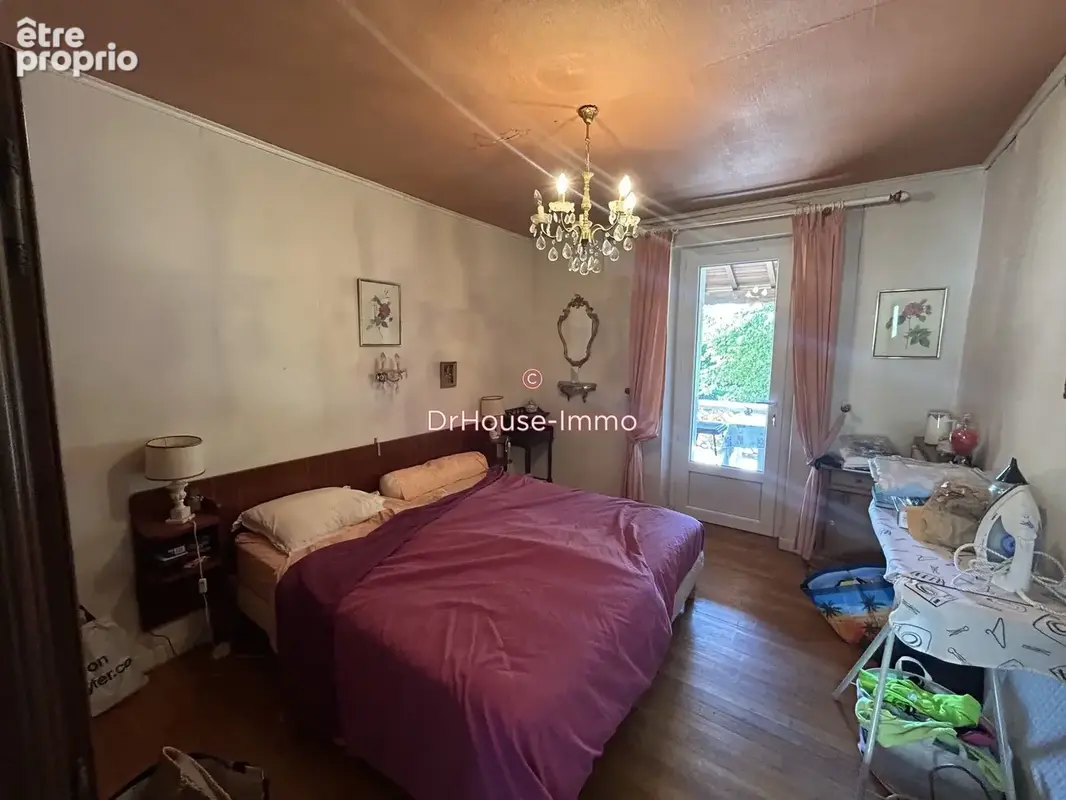 Maison 117 m² à Douelle  - photo 9