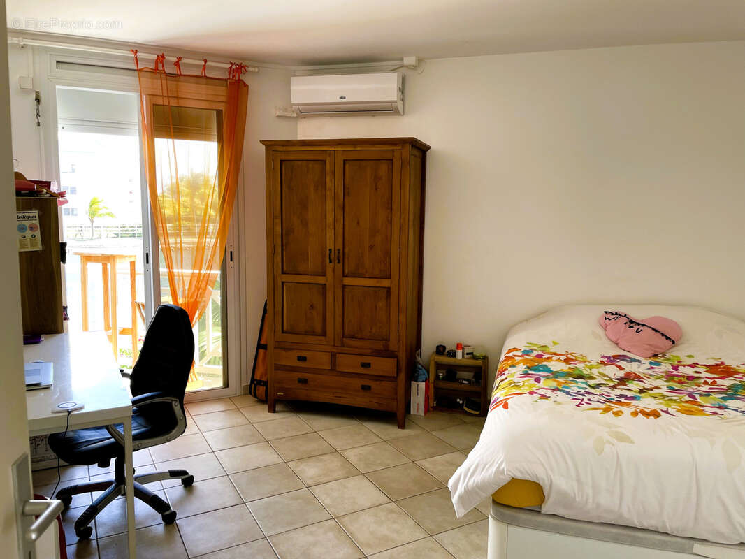 Vue mer imprenable  pour ce superbe appartement 3 piéces dans résidence sécurisée avec pisicne - photo 14
