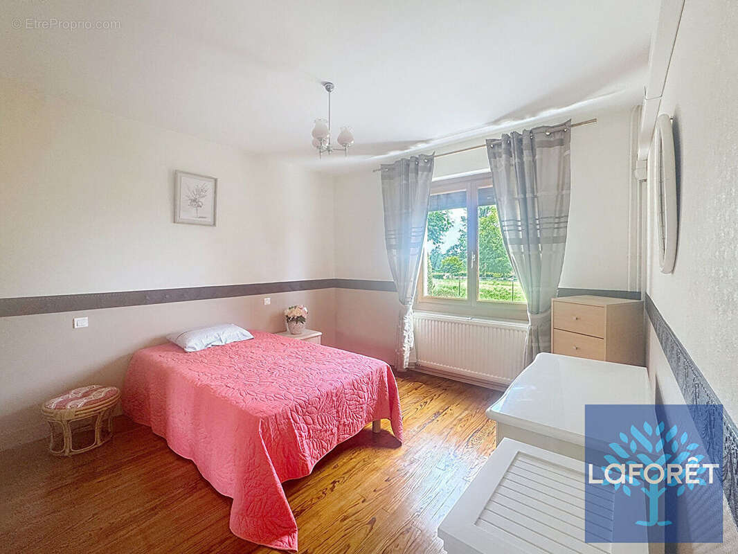 Maison à TERCIS-LES-BAINS