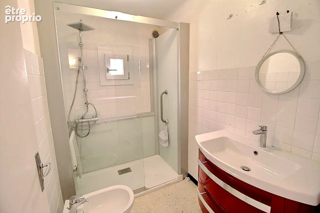 Maison de campagne avec 2 logements, piscine et jardin - photo 16
