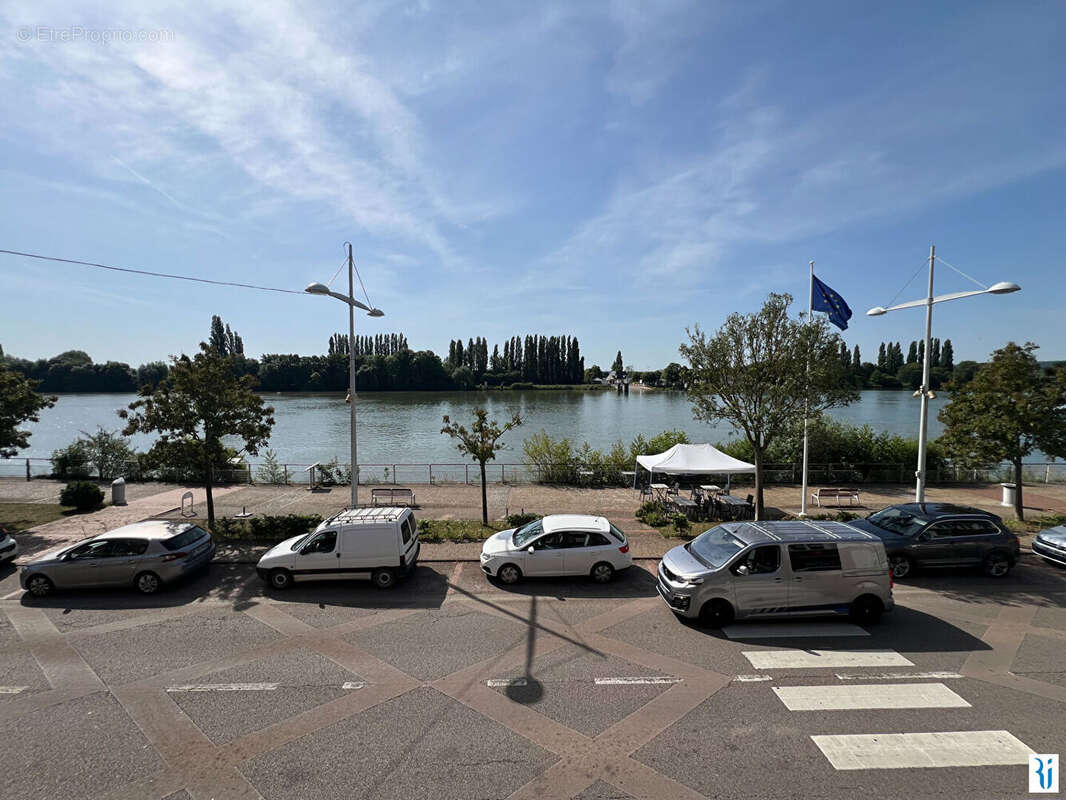 Appartement à DUCLAIR