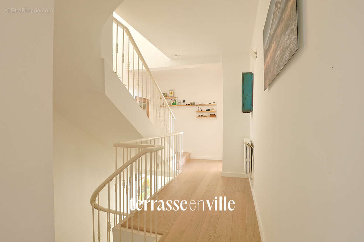 Maison à EGUILLES