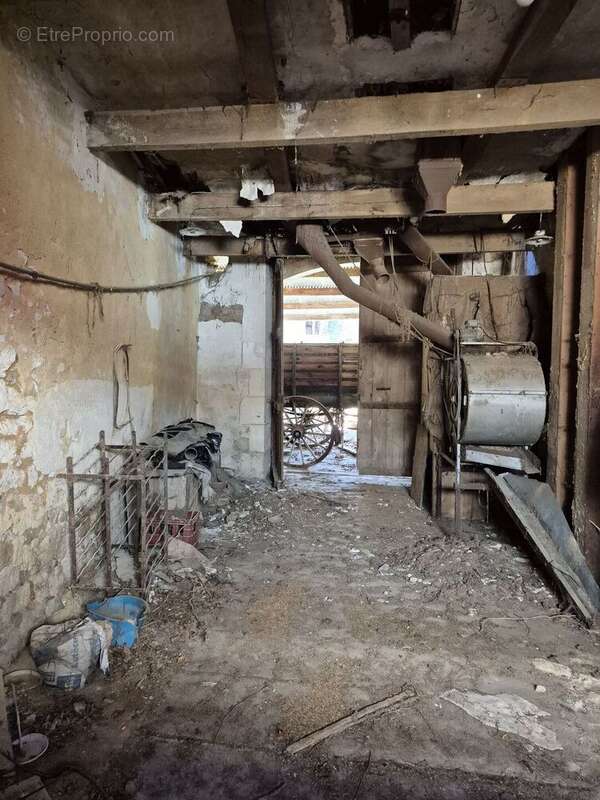 20260317141026 - Maison à SAINT-PARDOUX-LA-RIVIERE