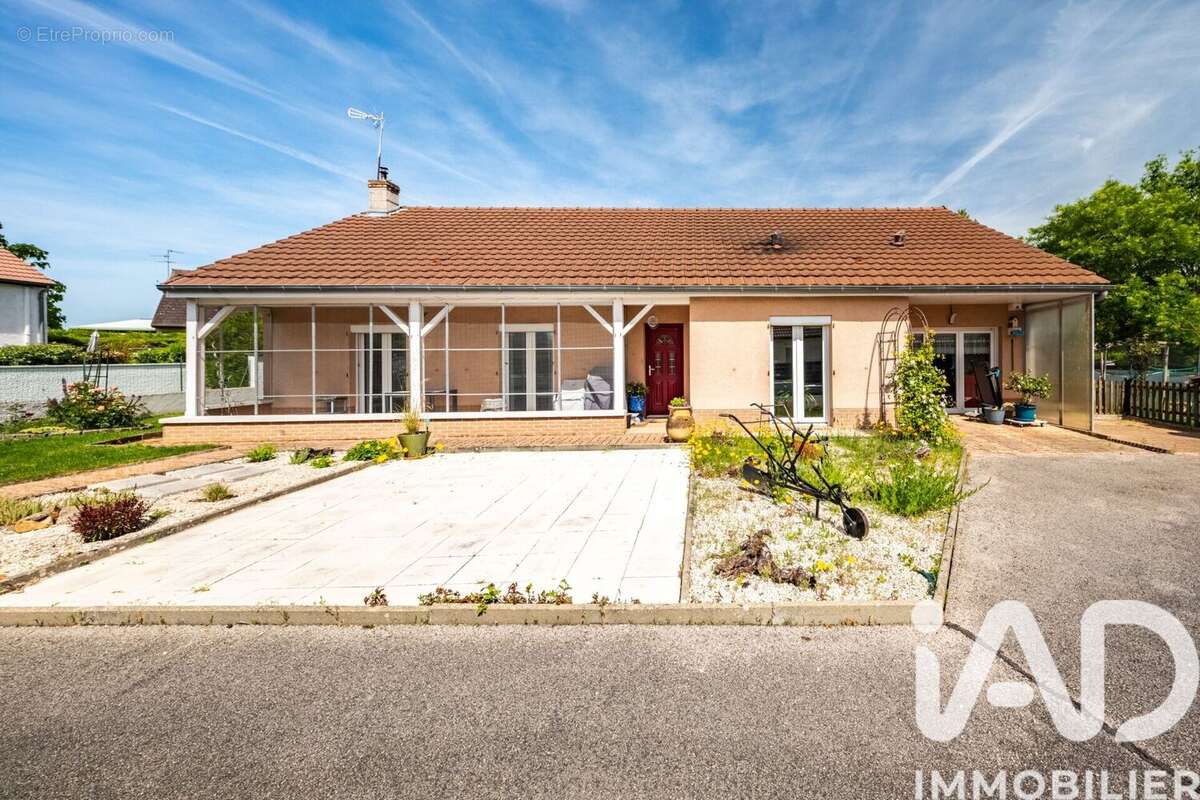 Maison 126 m² à Magny-Sur-Tille  - photo 6