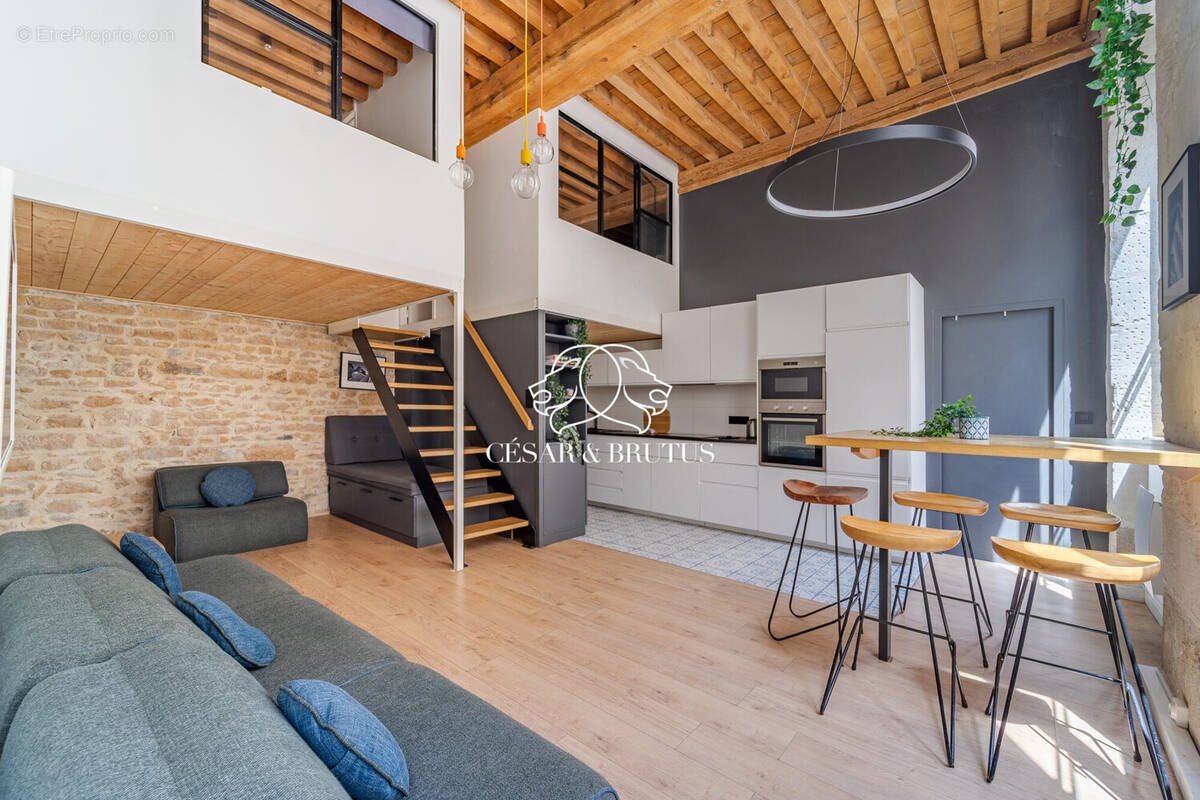 Appartement 86 m² à Lyon-1e  - photo 2