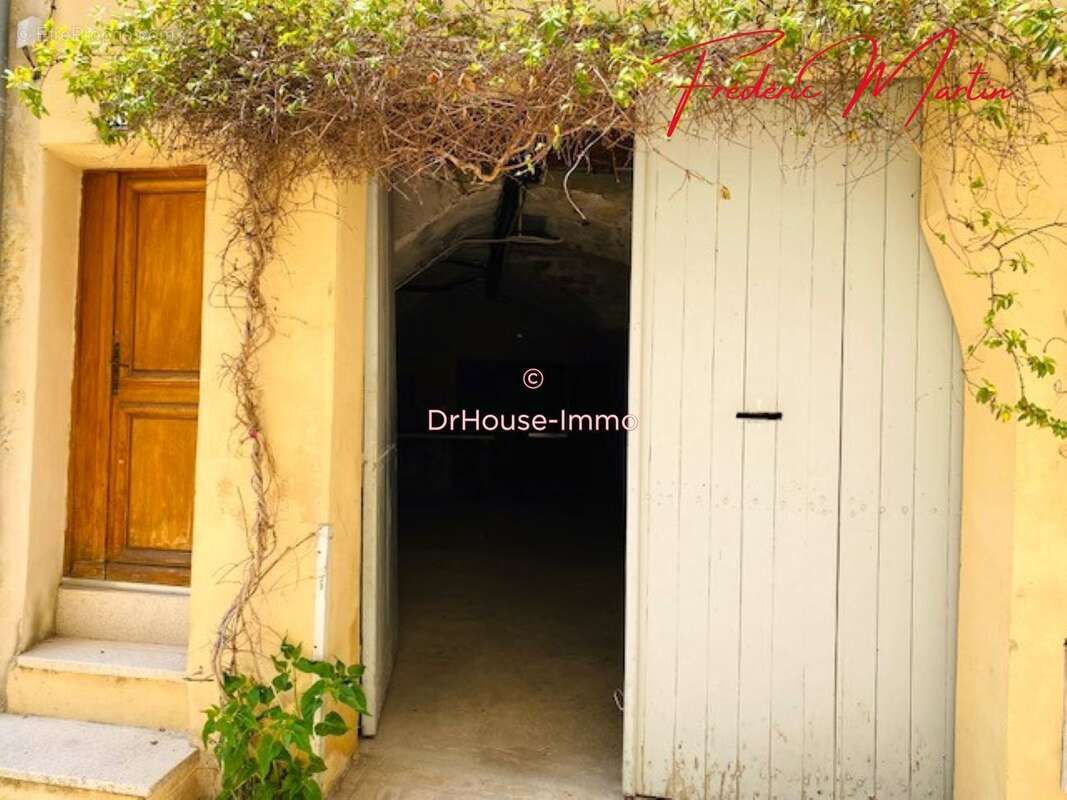 Maison à UZES