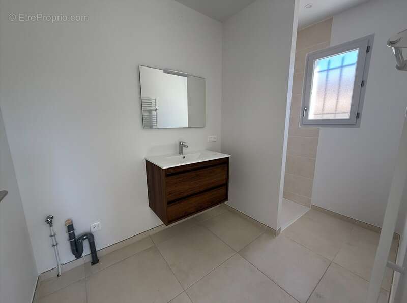 Appartement à LOURMARIN