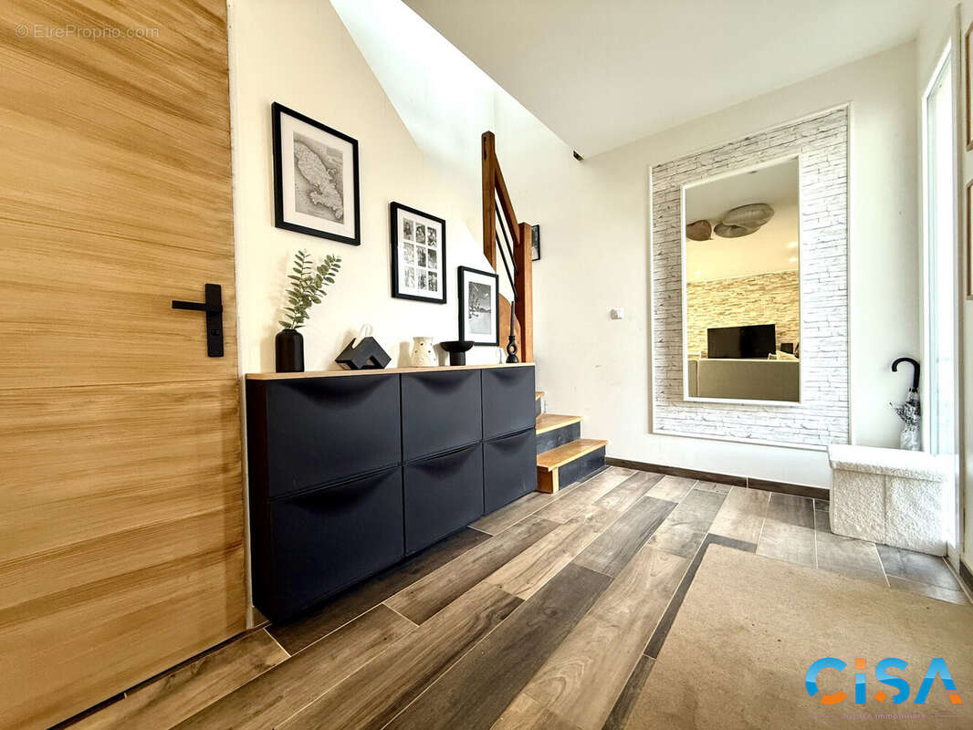 Maison à NEUILLY-EN-THELLE