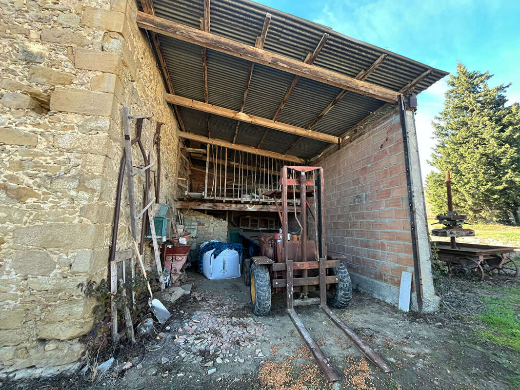 Maison à LOUPIA