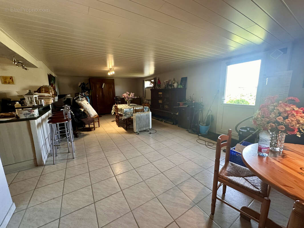 Maison à VIVIERS-LES-MONTAGNES