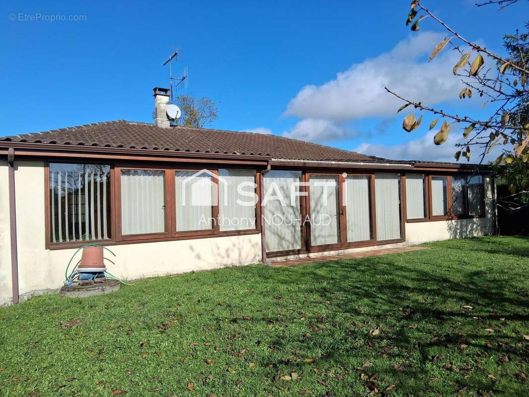 Photo 6 - Maison à GENSAC-LA-PALLUE