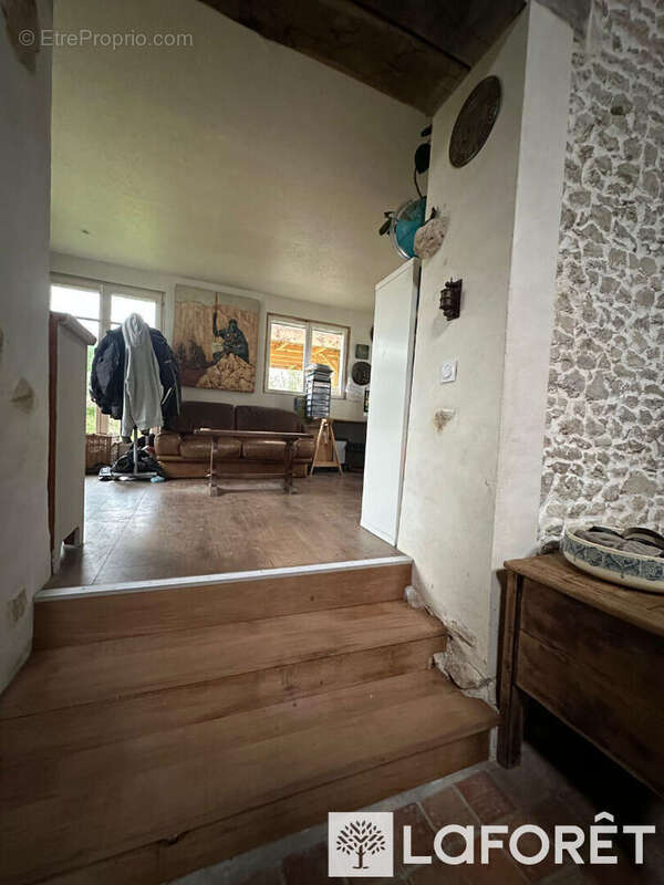 Maison à EGREVILLE