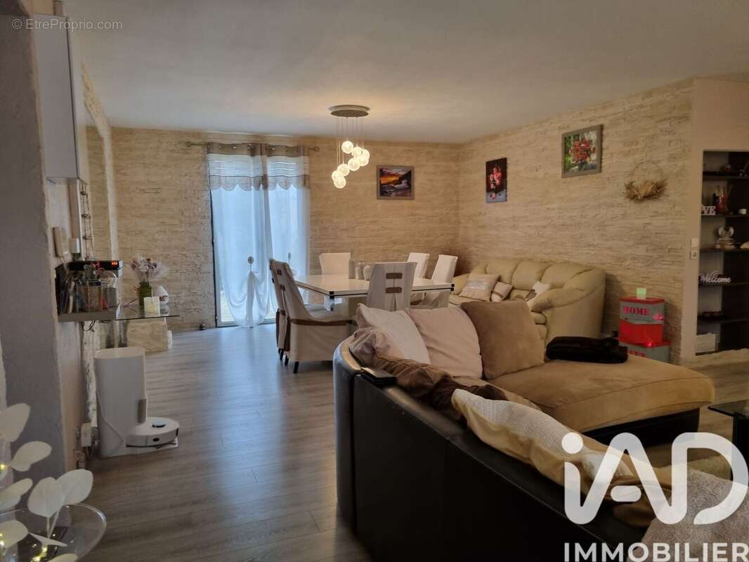 Photo 4 - Maison à CAROMB