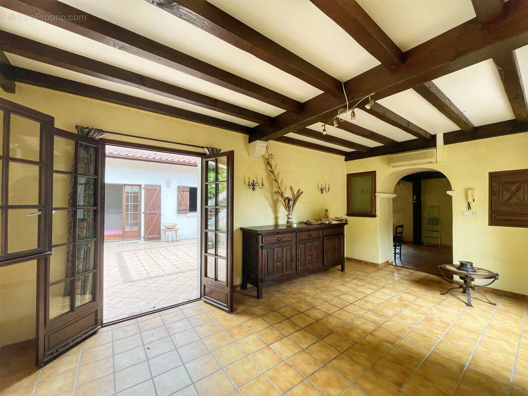 Maison à SAINT-MARTIN-D'ARROSSA