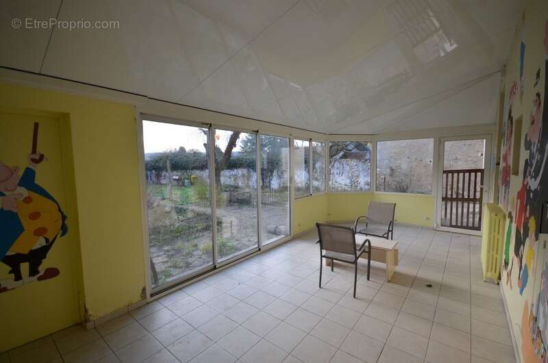 Proche de LA FERTE SOUS JOUARRE (77) à vendre maison de 7 pièces avec local commercial - photo 5