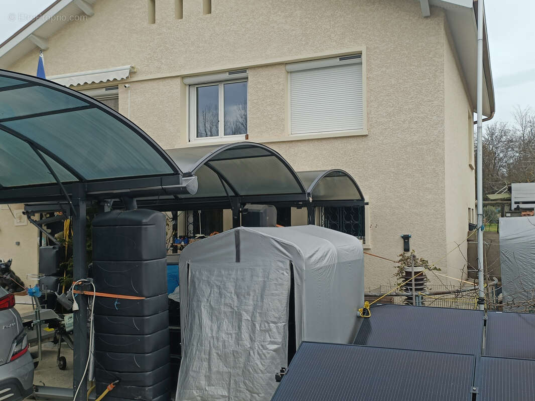 Maison à ROUSSILLON