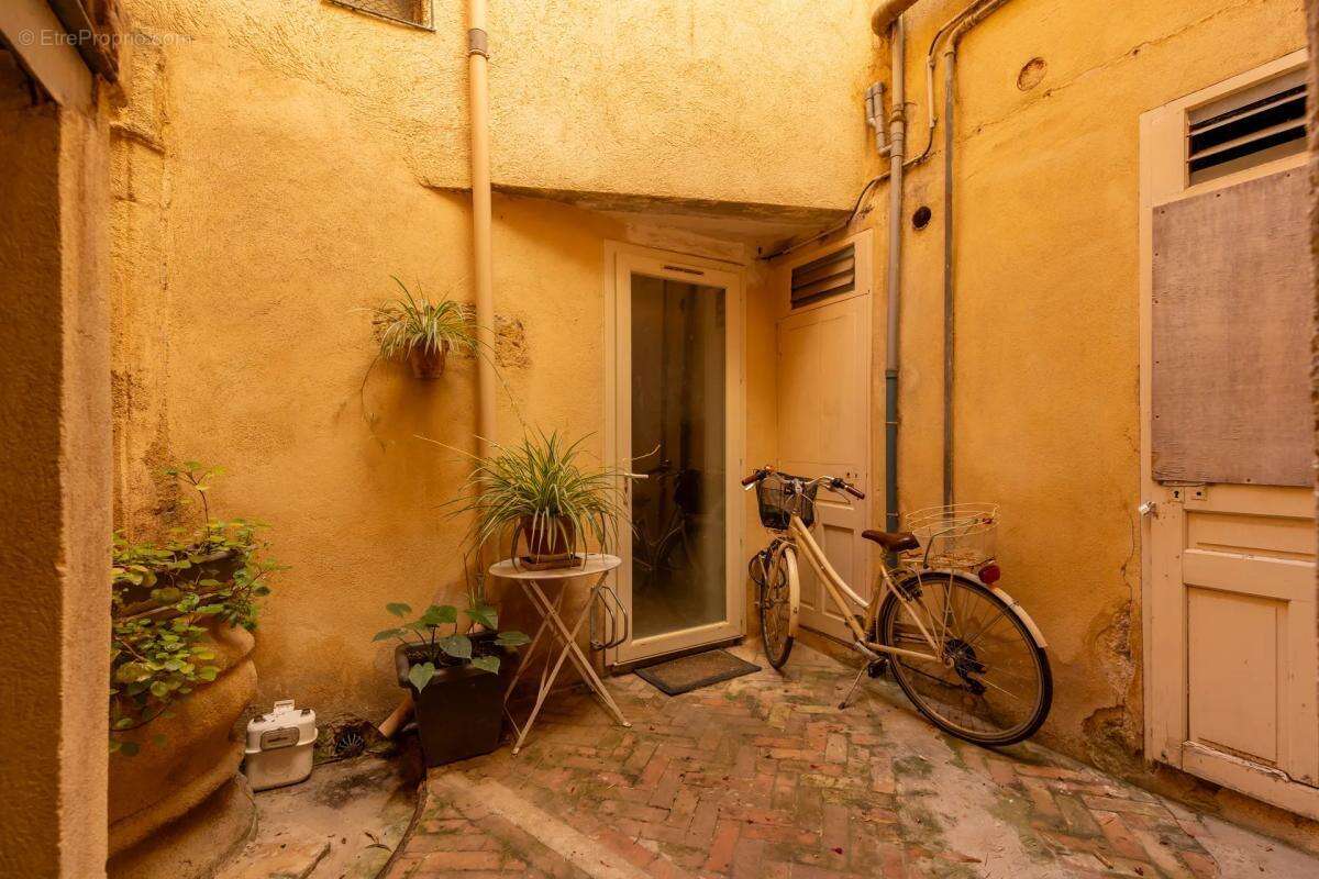 Appartement 2 pièces de 50 m² à Aix-en-Provence - photo 13