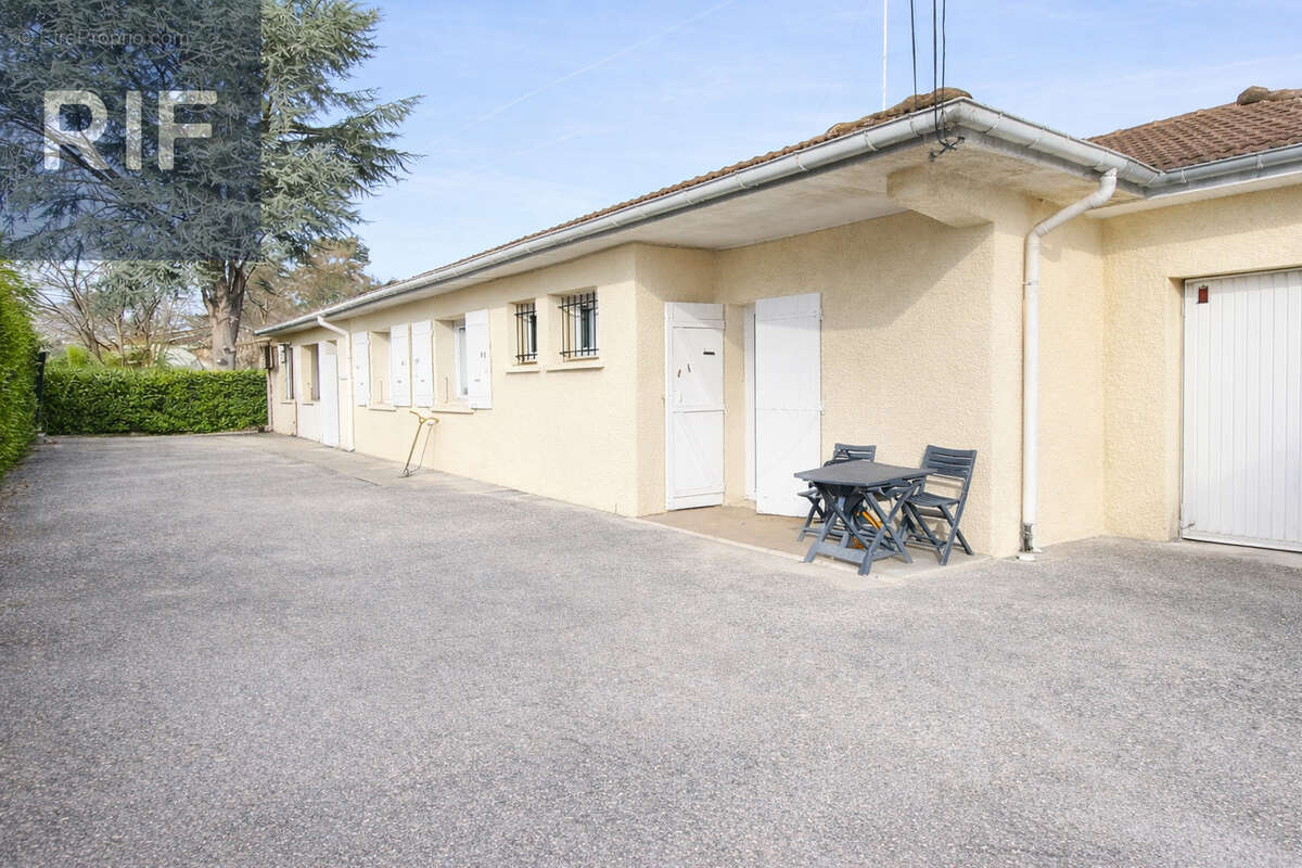 Maison à CHAVANOZ