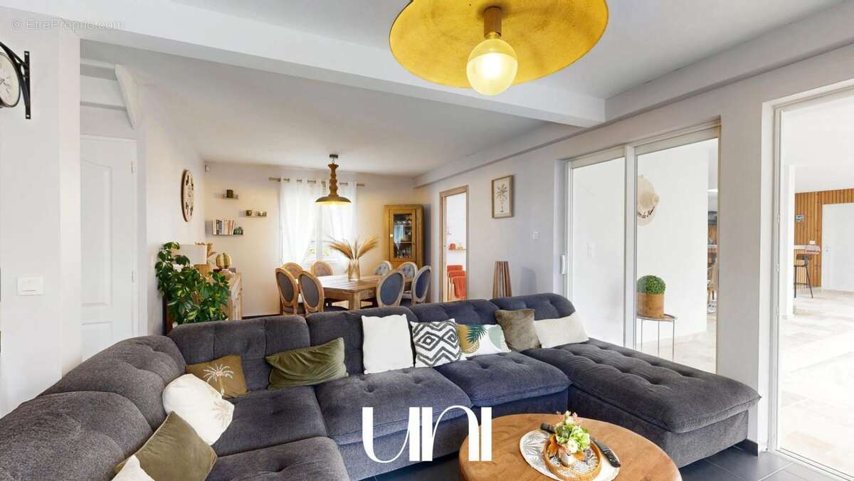 Maison à BLAINVILLE-SUR-ORNE