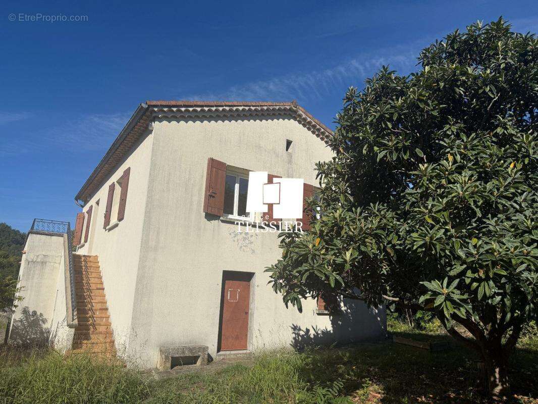 Maison à CHAMBONAS