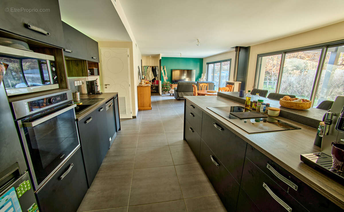 Maison à BELIN-BELIET