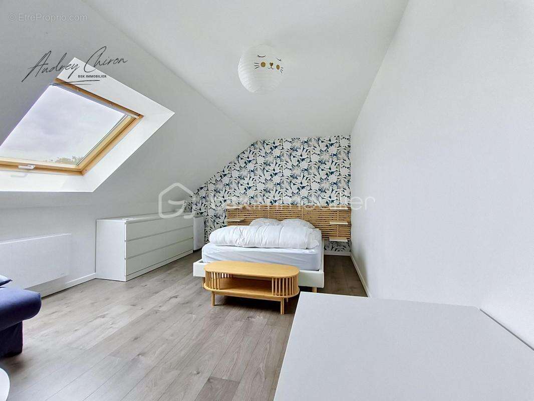 Maison à LA POUEZE