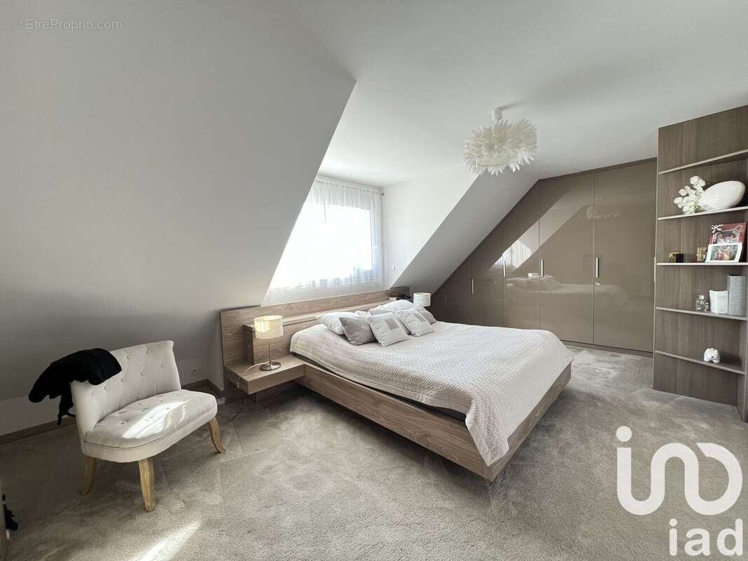 Photo 5 - Maison à ROEZE-SUR-SARTHE