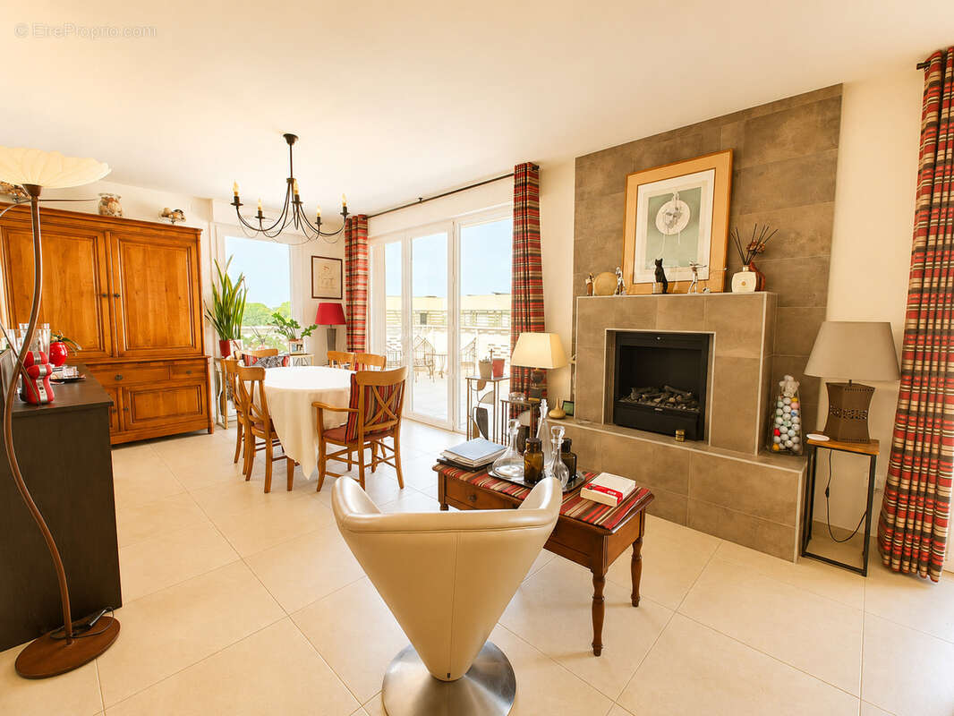 Appartement à CASTELNAU-LE-LEZ