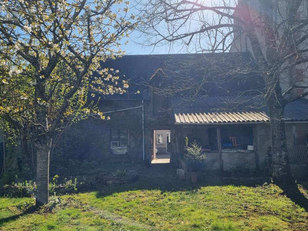 Maison à LA CHATRE