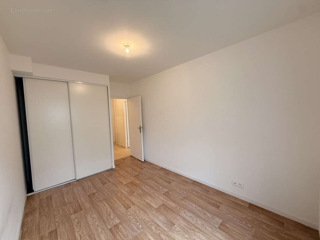 Appartement à VILLENOY