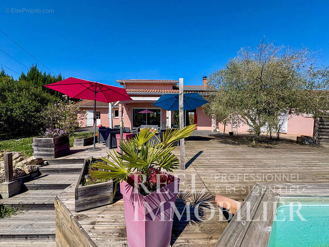 Spacieuse maison contemporaine sur les hauteurs d'Auch - photo 4